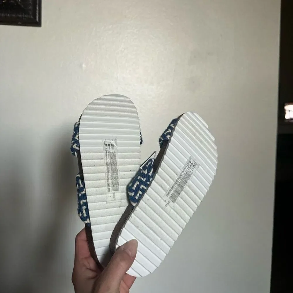 NWT Old Navy Girls Sandals